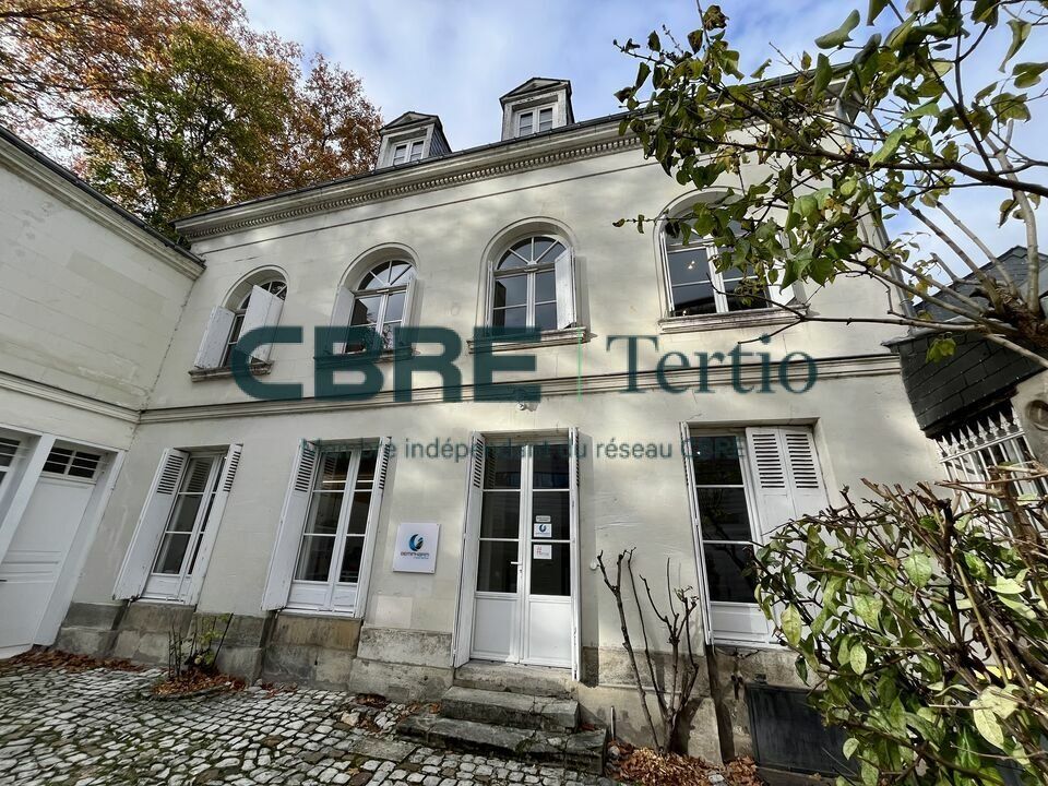 Location bureaux 150 m² non divisibles