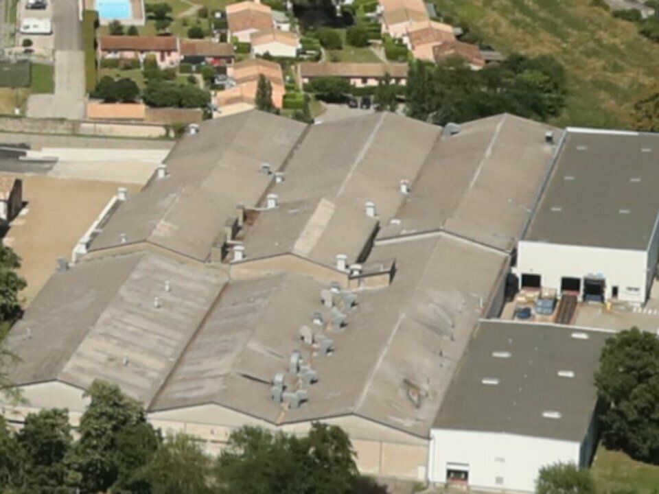 Site industriel à vendre – 30 min de Valence (07)