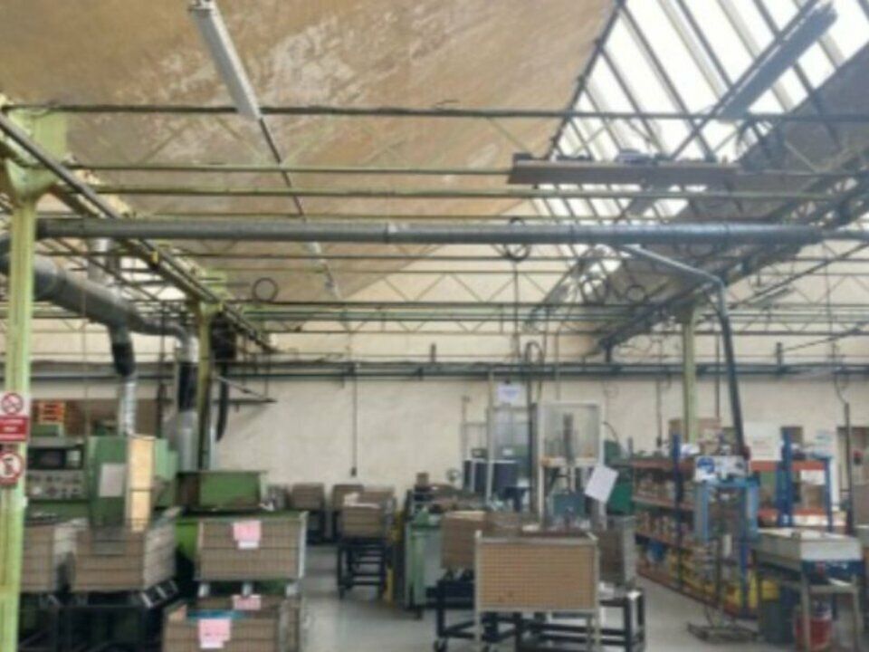 Vente entrepot 3000 m² non divisibles