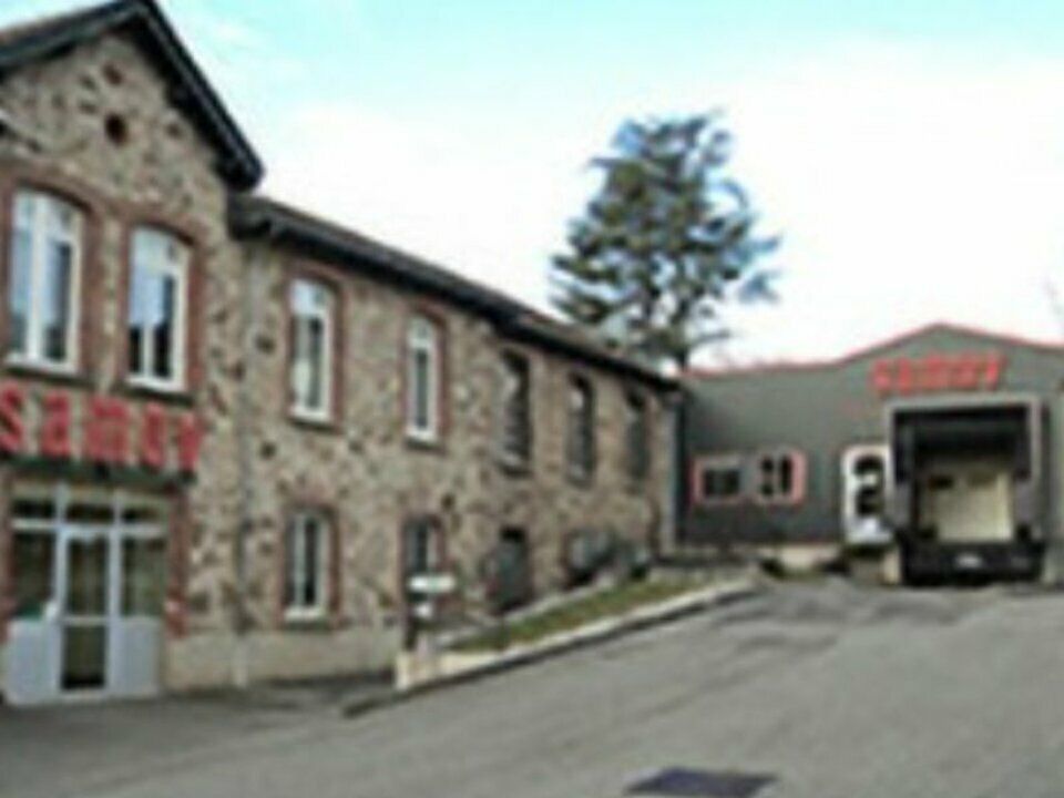 Site industriel à vendre – 1 h de Valence (07)