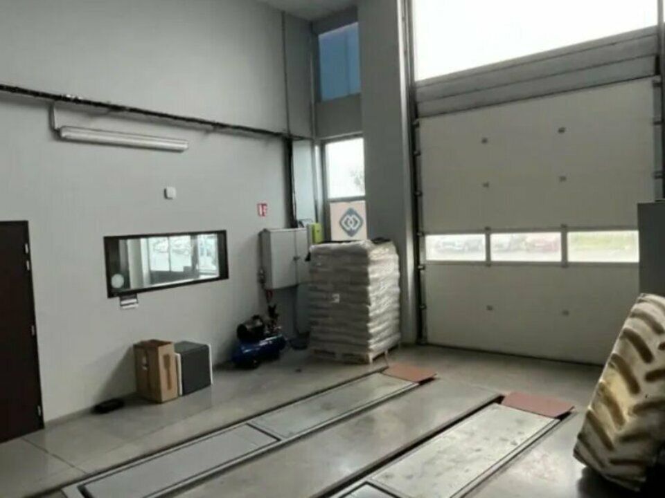 Location bureaux 400 m² non divisibles