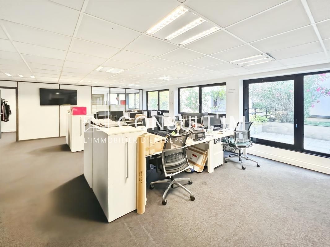 Location bureaux 93 m² non divisibles