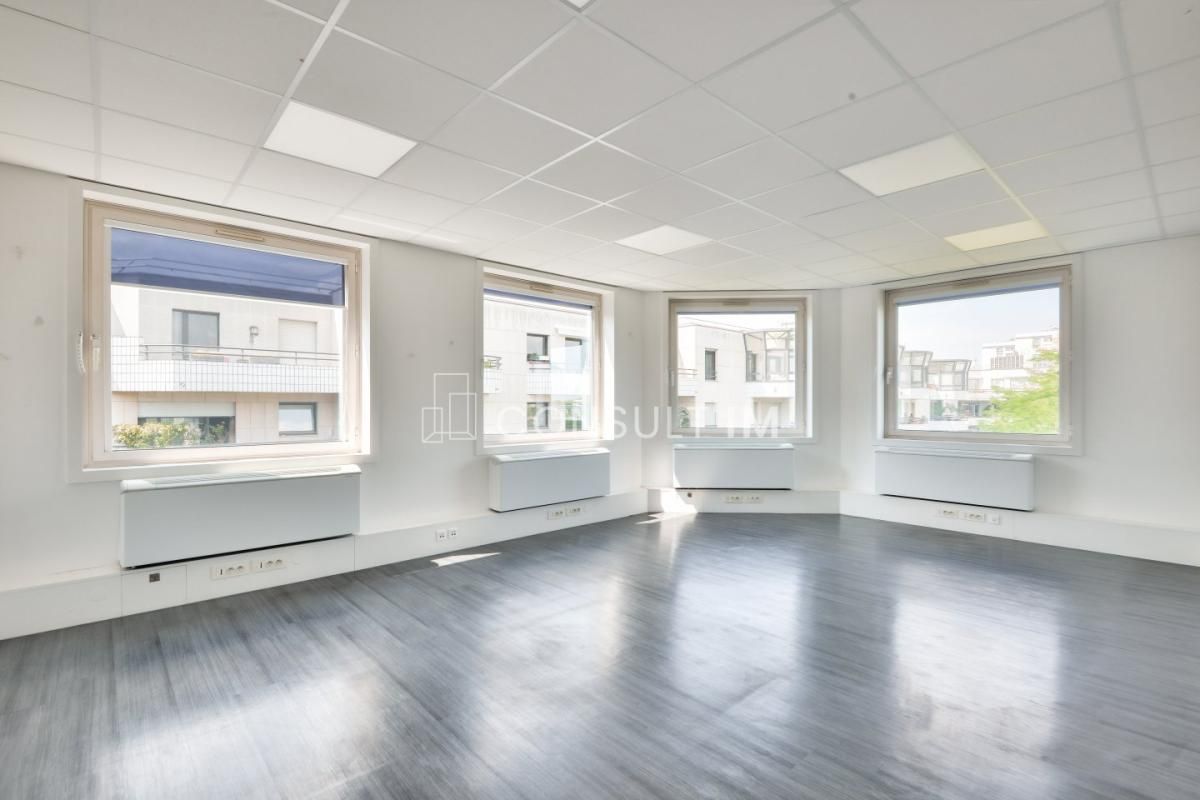 Location bureaux 1799 m² divisibles à partir de 324 m²