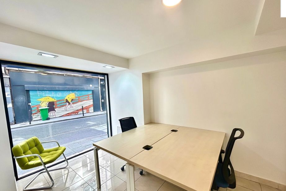 Location bureaux 70 m² non divisibles