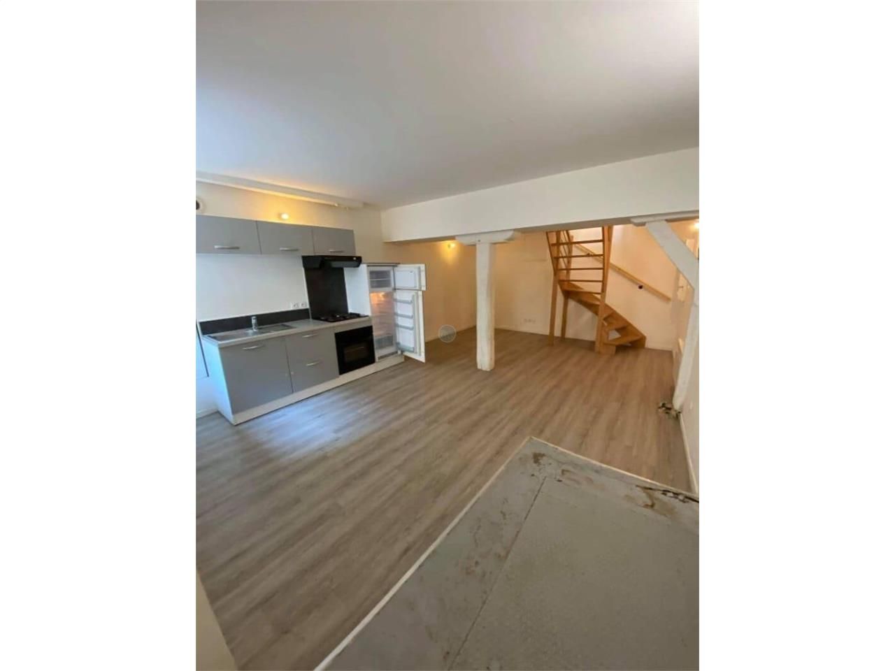 Location bureaux 53 m² à ORLEANS