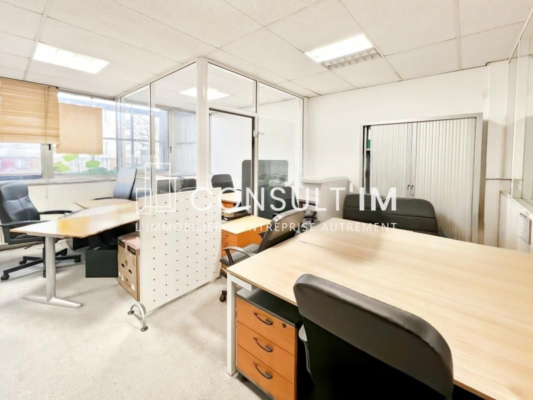 Location bureaux 61 m² non divisibles