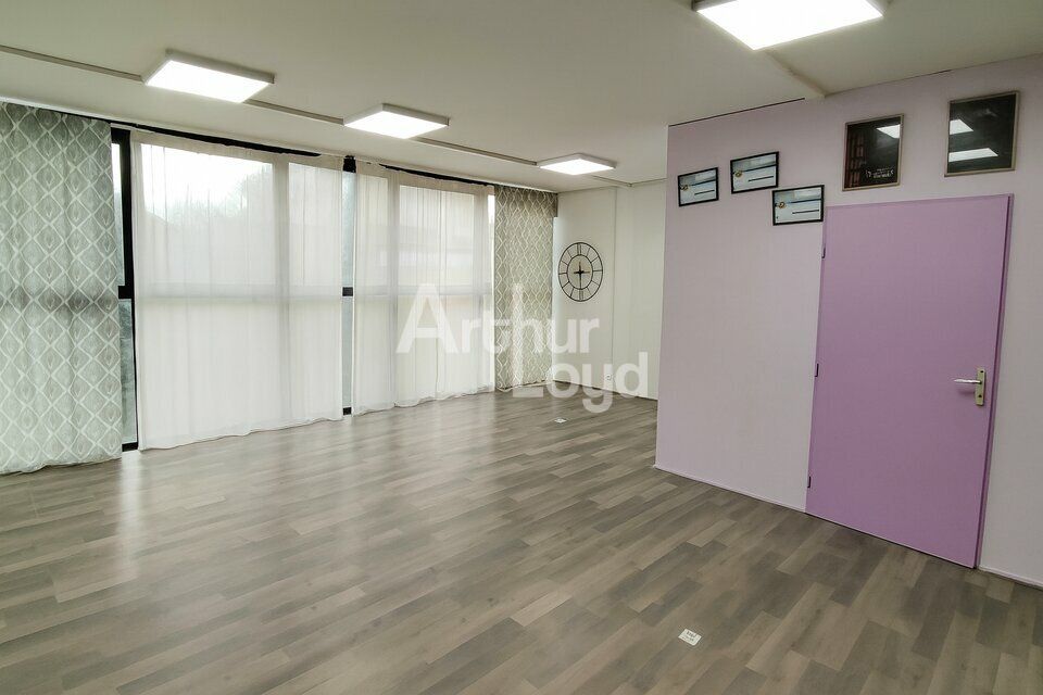 Location bureaux 40 m² non divisibles