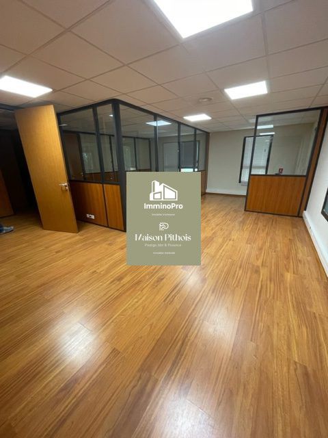 Location bureaux 95 m² à Aubagne