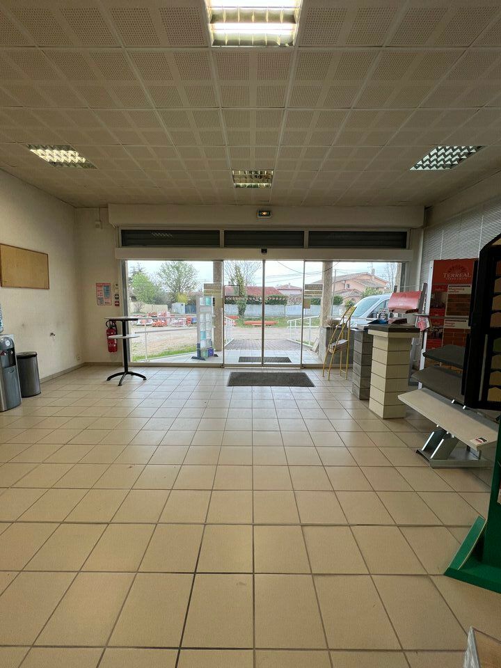 Vente entrepot 1282 m² non divisibles