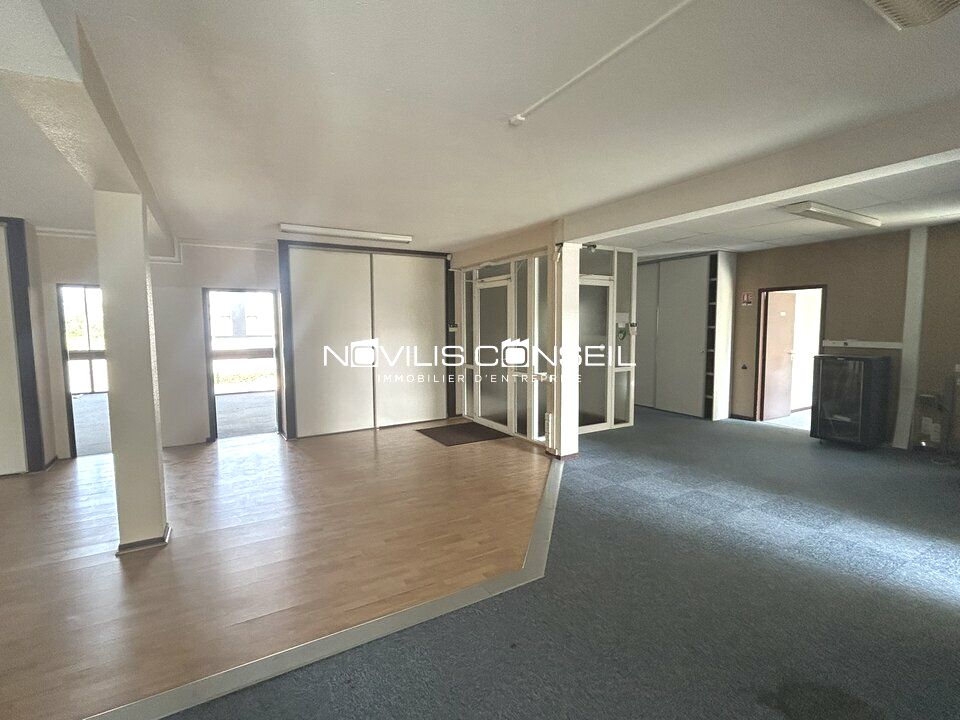 Vente bureaux 640 m² non divisibles