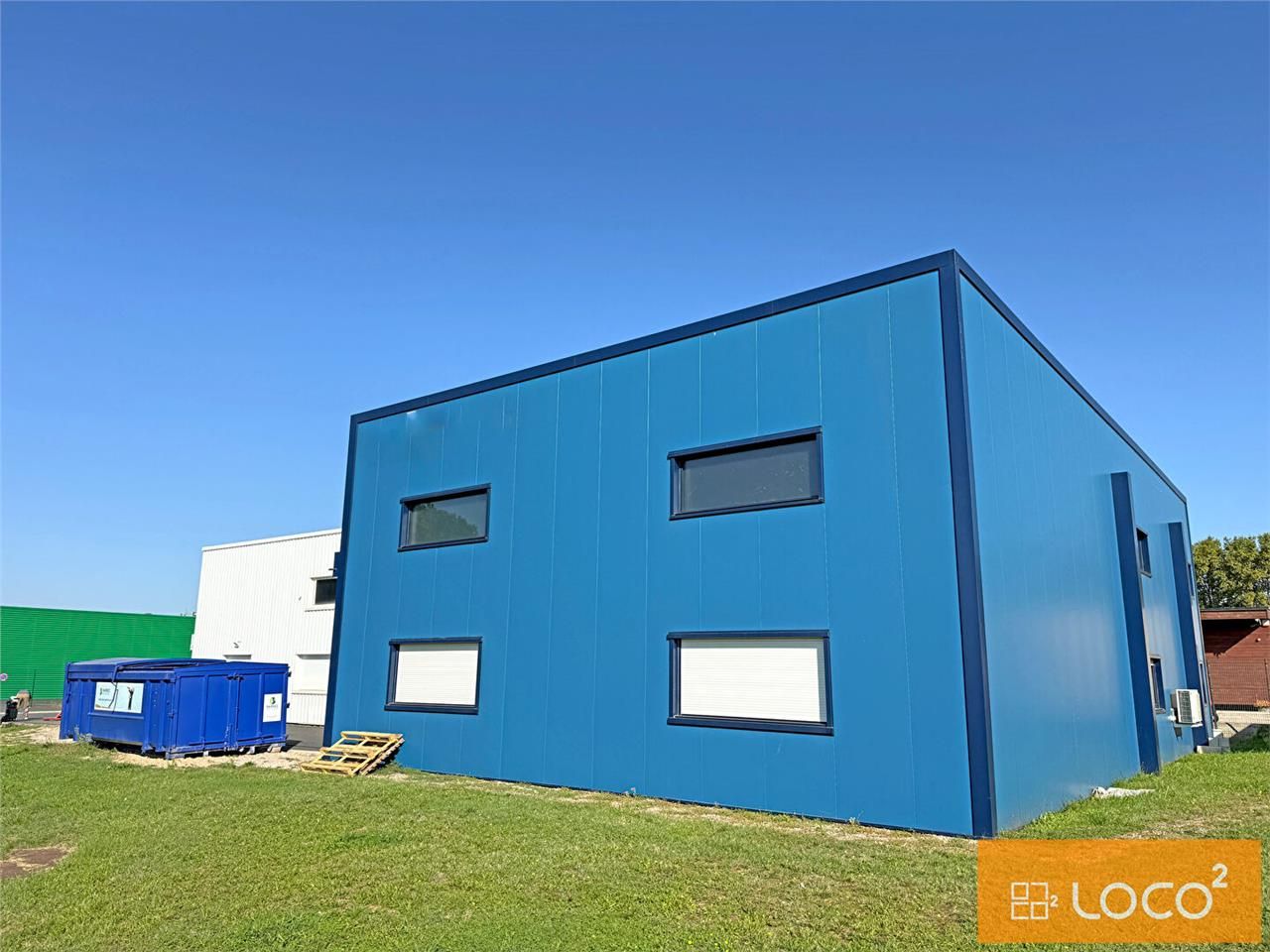 Vente local 763.00 m² à GAILLAC