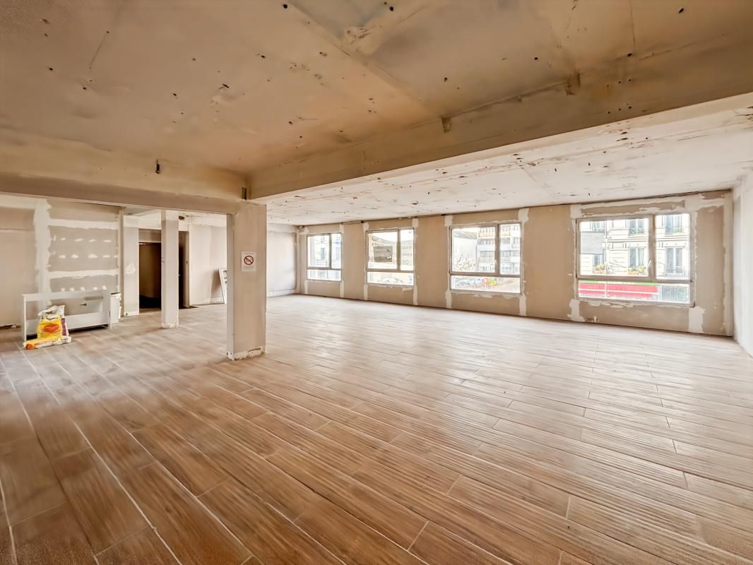 Location bureaux 160 m² non divisibles