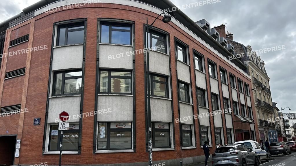 Location bureaux 151 m² non divisibles