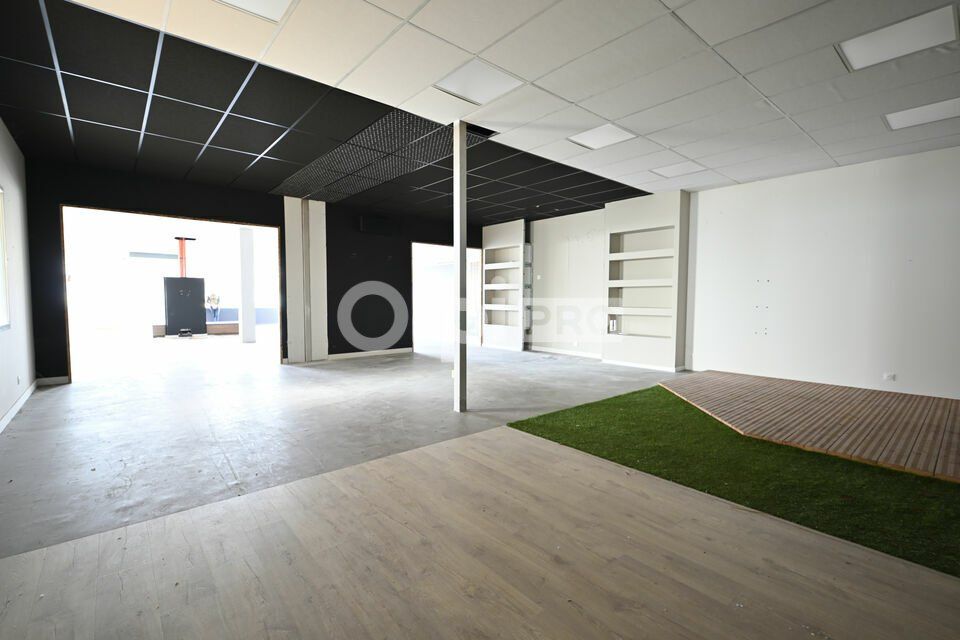 Location local commercial 535 m² non divisibles