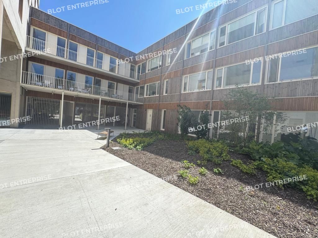 Vente bureaux 2843 m² non divisibles