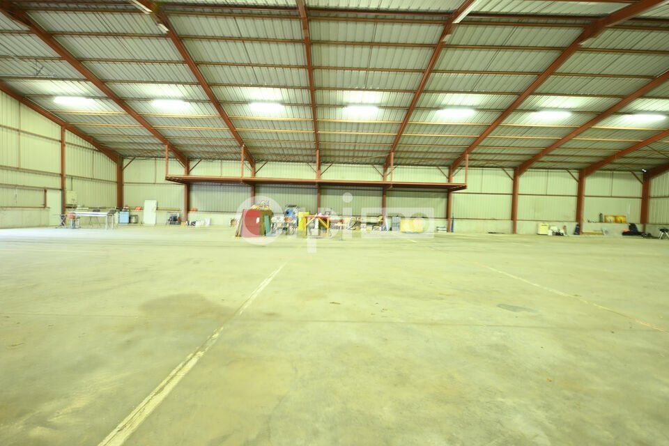 ENTREPOT - 1 000 m² - L'ABERGEMENT DE CUISERY