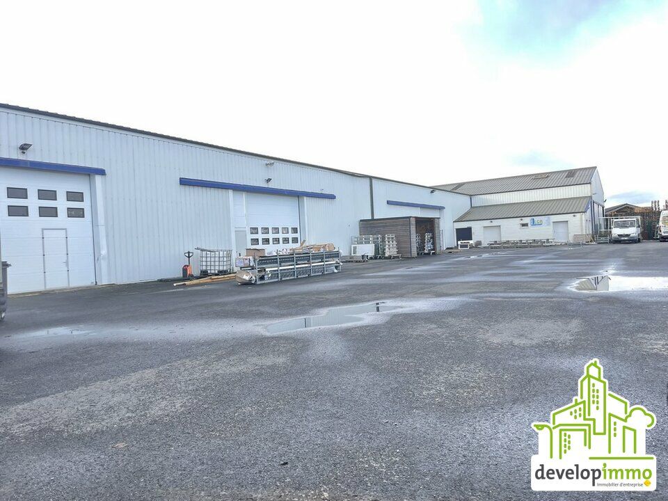 Location local d''activites 1200 m² non divisibles