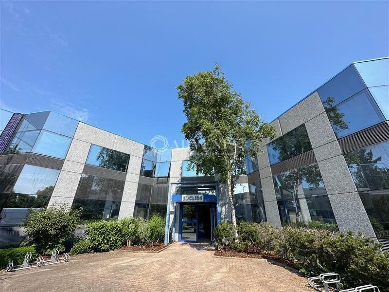 Location bureaux 326 m² divisibles à partir de 162 m²