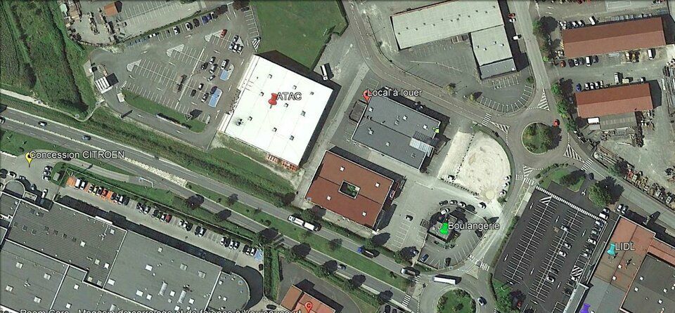 Vente local commercial 1200 m² non divisibles