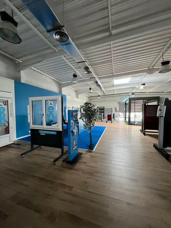 Location local commercial 450 m² non divisibles