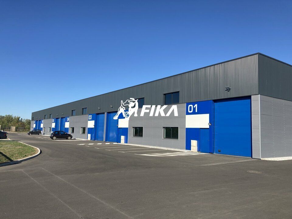 1752 m² pour ce local d'activites en location à Marssac sur tarn