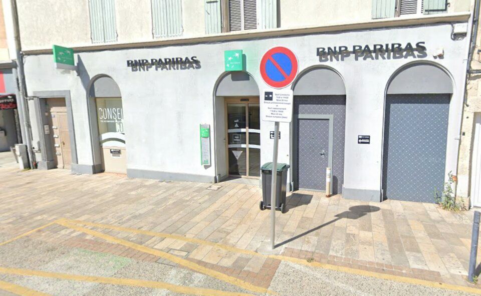 Location local commercial 140 m² non divisibles