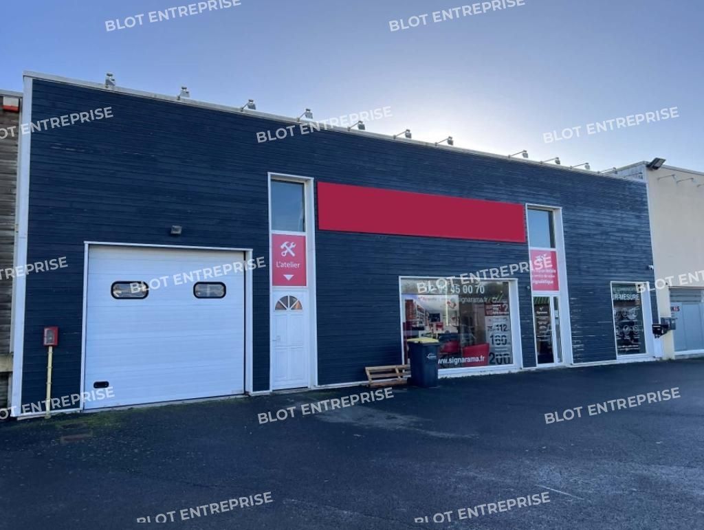 Location local commercial 335 m² non divisibles