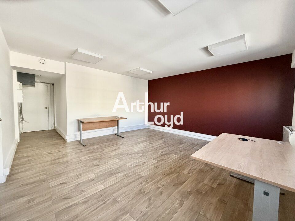 Location bureaux 63 m² non divisibles