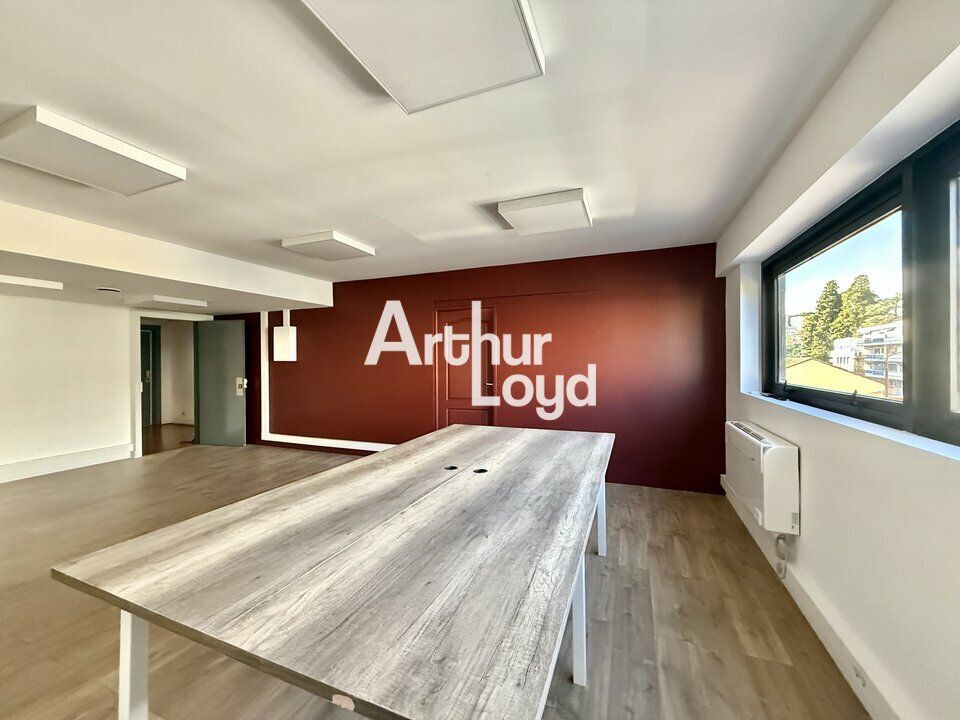 Bureaux à louer 63 m² - Le Cannet