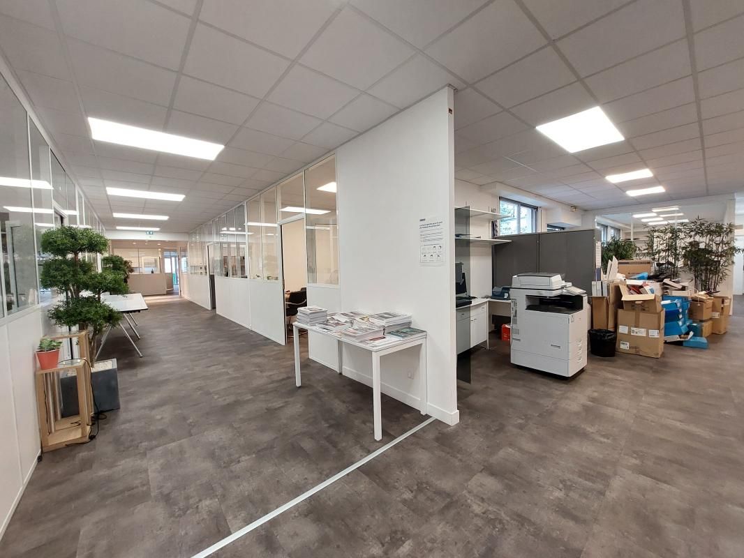 Location bureaux 395 m² non divisibles