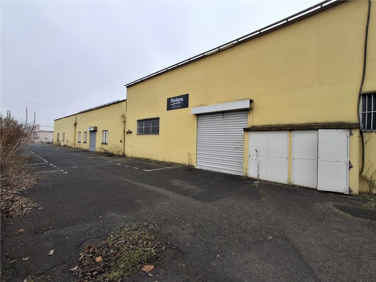 Location local 6750 m² à Villefranche-sur-Saône