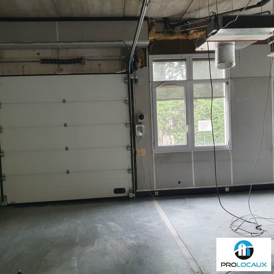 Location local d''activites 431 m² divisibles à partir de 114 m²