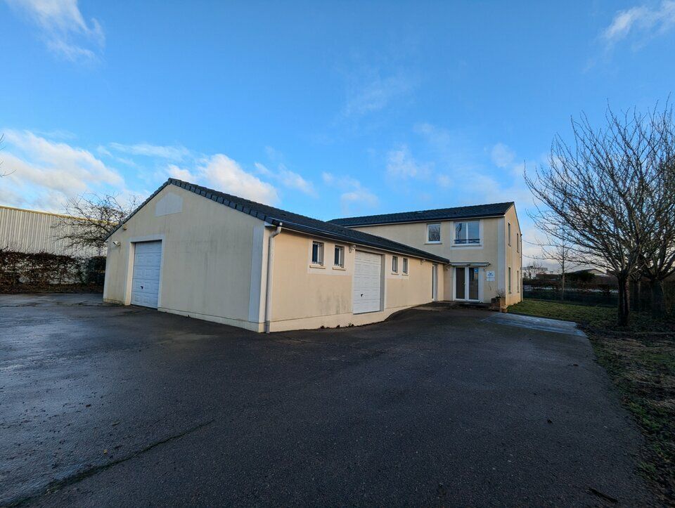 Vente local d''activites 400 m² non divisibles