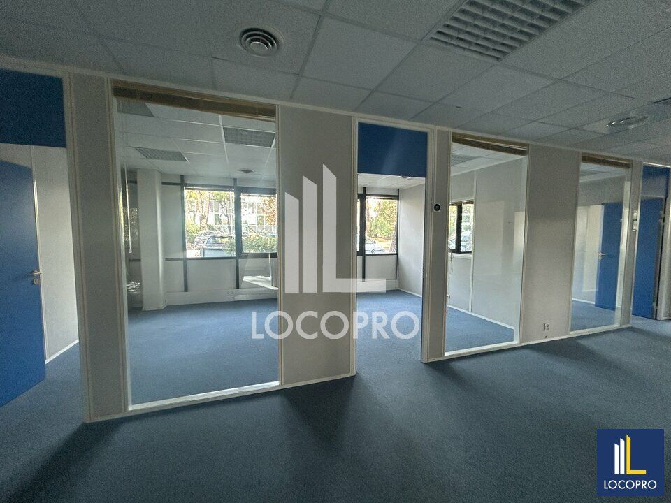 A VENDRE - BUREAUX - 230M² -  MOUGINS / SOPHIA ANTIPOLIS