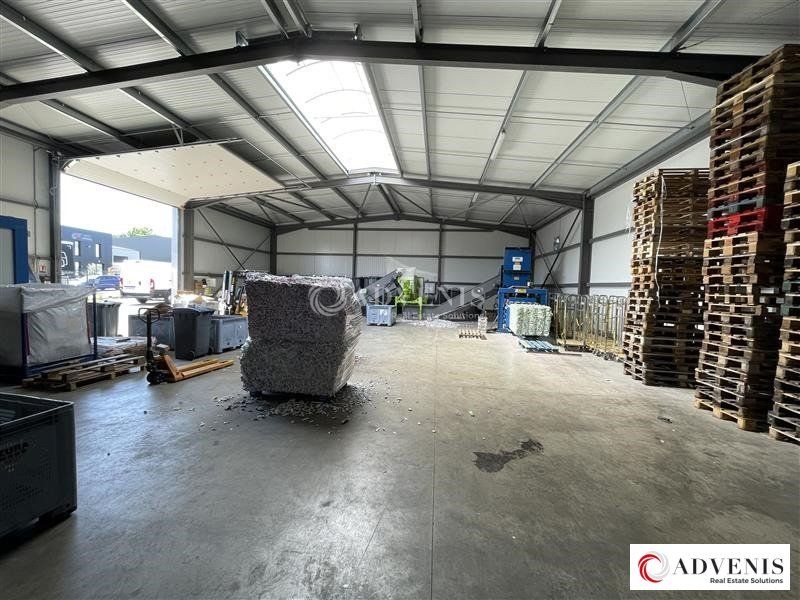 Location local d''activites 430 m² non divisibles