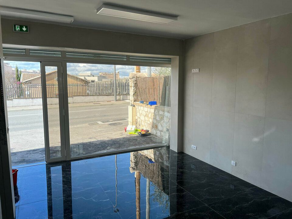 Location local commercial 25 m² non divisibles