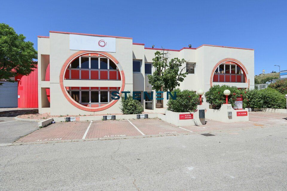 Location local d''activites 2451 m² non divisibles