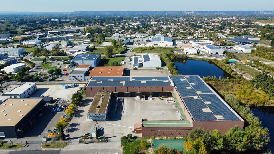 Vente local d''activites 6255 m² non divisibles