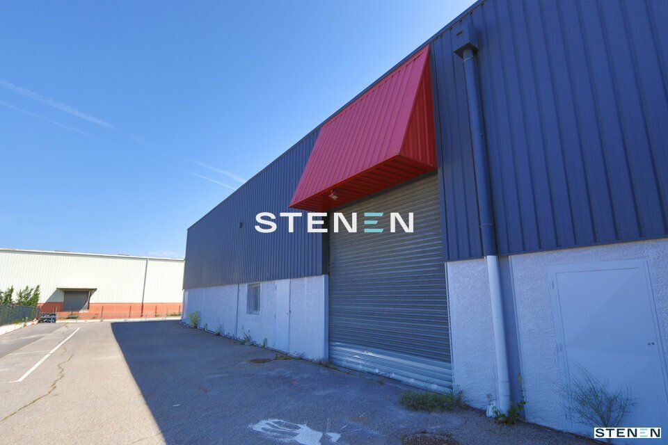 Location local d''activites 452 m² non divisibles