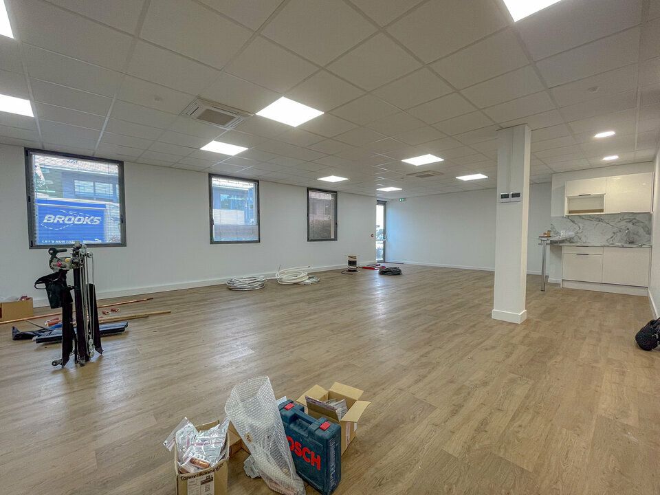 LOCATION BUREAUX 112m2 AIX EN PROVENCE 