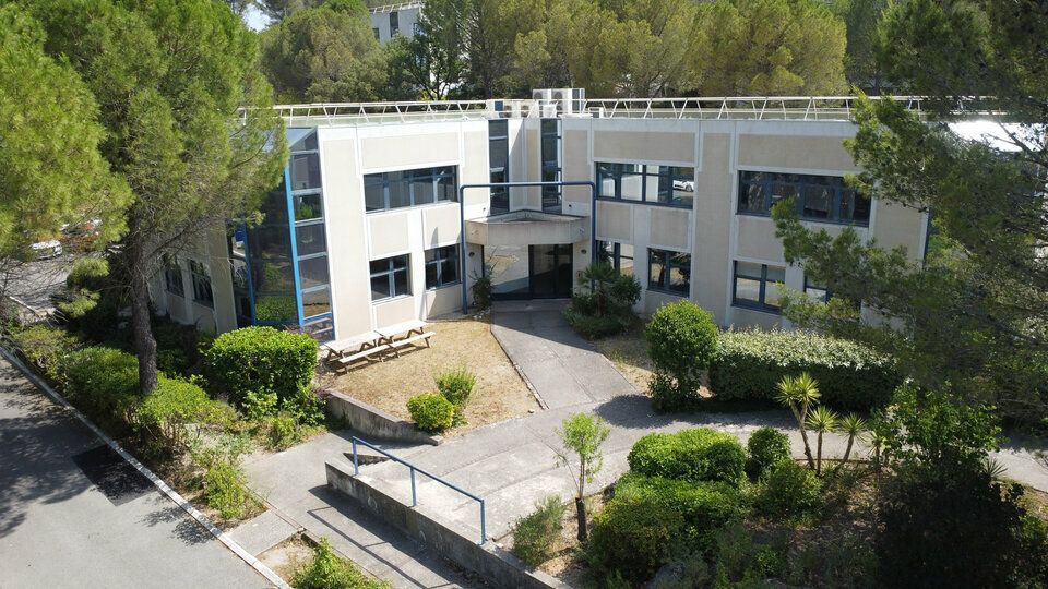 Location bureaux 125 m² non divisibles