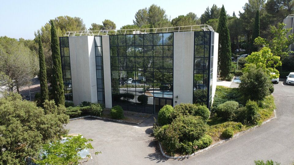 Location bureaux 176 m² non divisibles