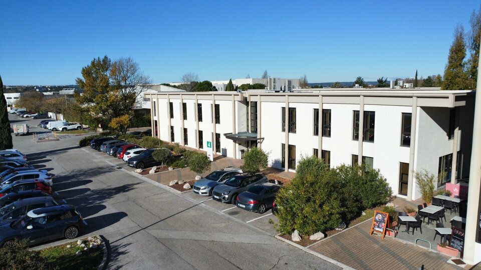 Location bureaux 150 m² non divisibles