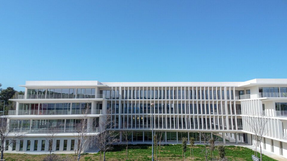 914.7 m² pour ce bureaux en location à Aix en provence