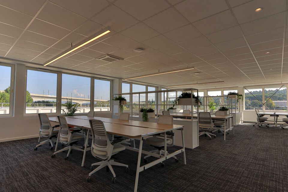 Location bureaux 337.5 m² non divisibles