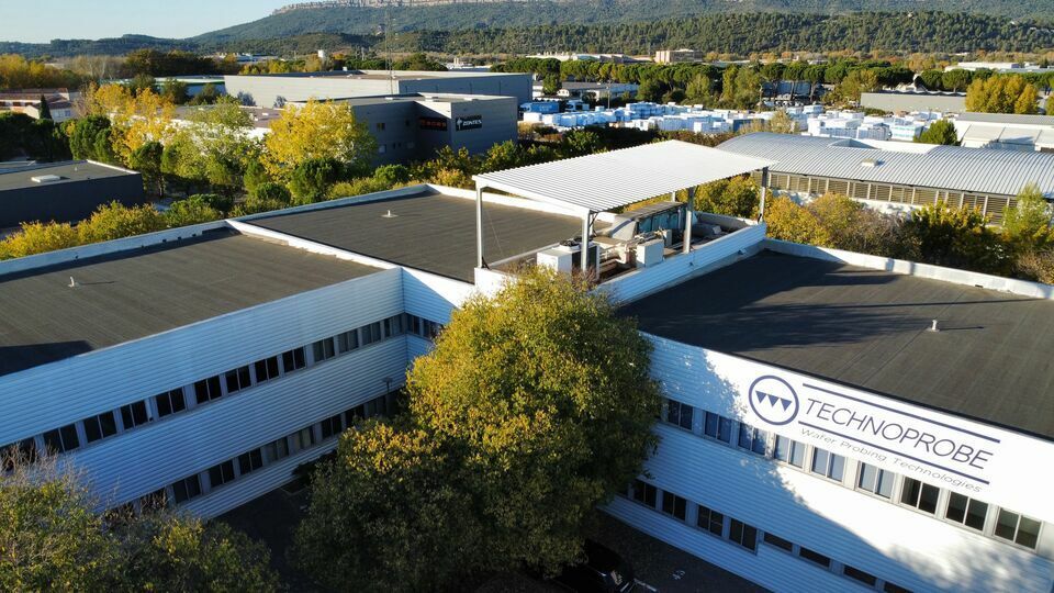 A LOUER BUREAU 475M² ROUSSET 