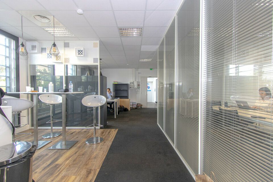 LOCATION BUREAU 112,5m2 AIX-EN-PRPOVENCE