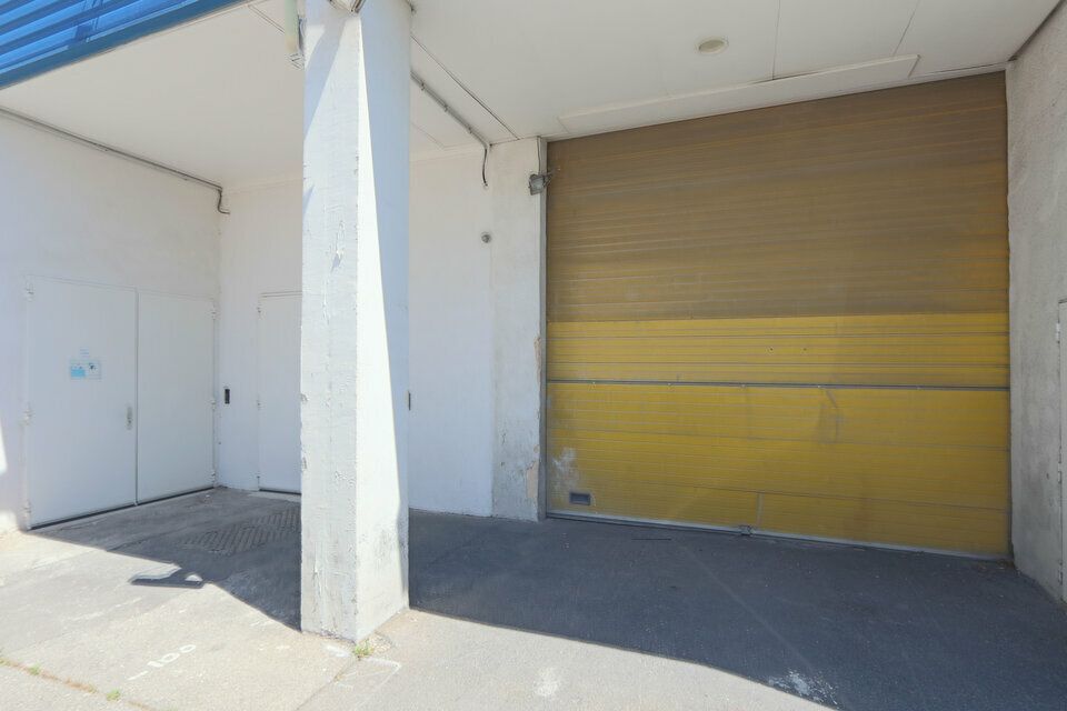 LOCATION LOCAL D'ACTIVITÉ - ENTREPÔT 446 M2 - VITROLLES