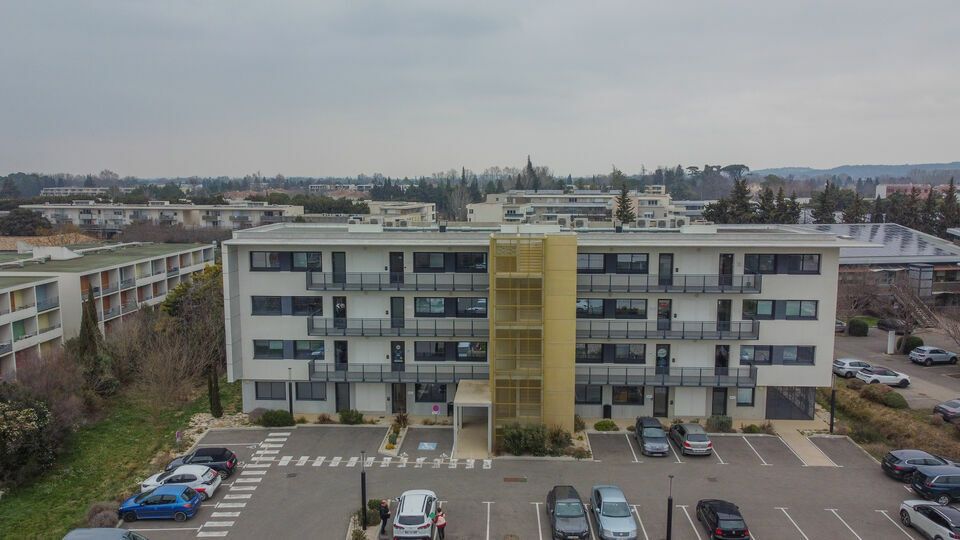 Location bureaux 98 m² non divisibles