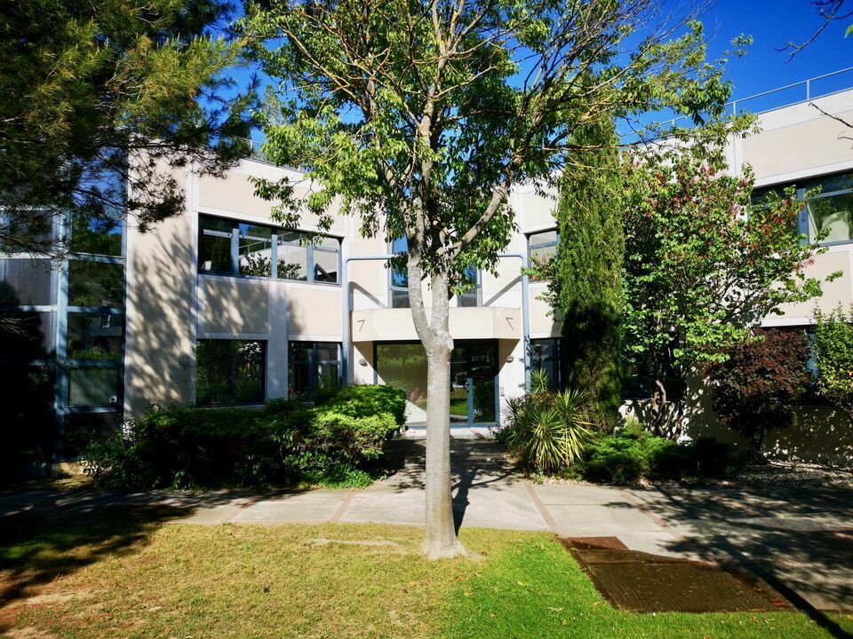 Location bureaux 1044 m² divisibles à partir de 522 m²